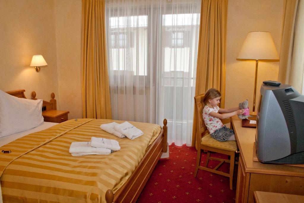Hotel Panorama Kaprun Buitenkant foto